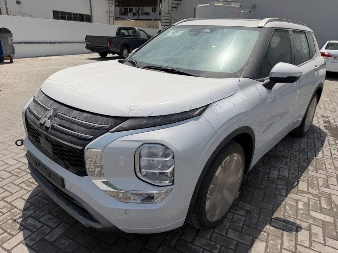 2026 Mitsubishi Outlander PREMIUM thumbnail 2