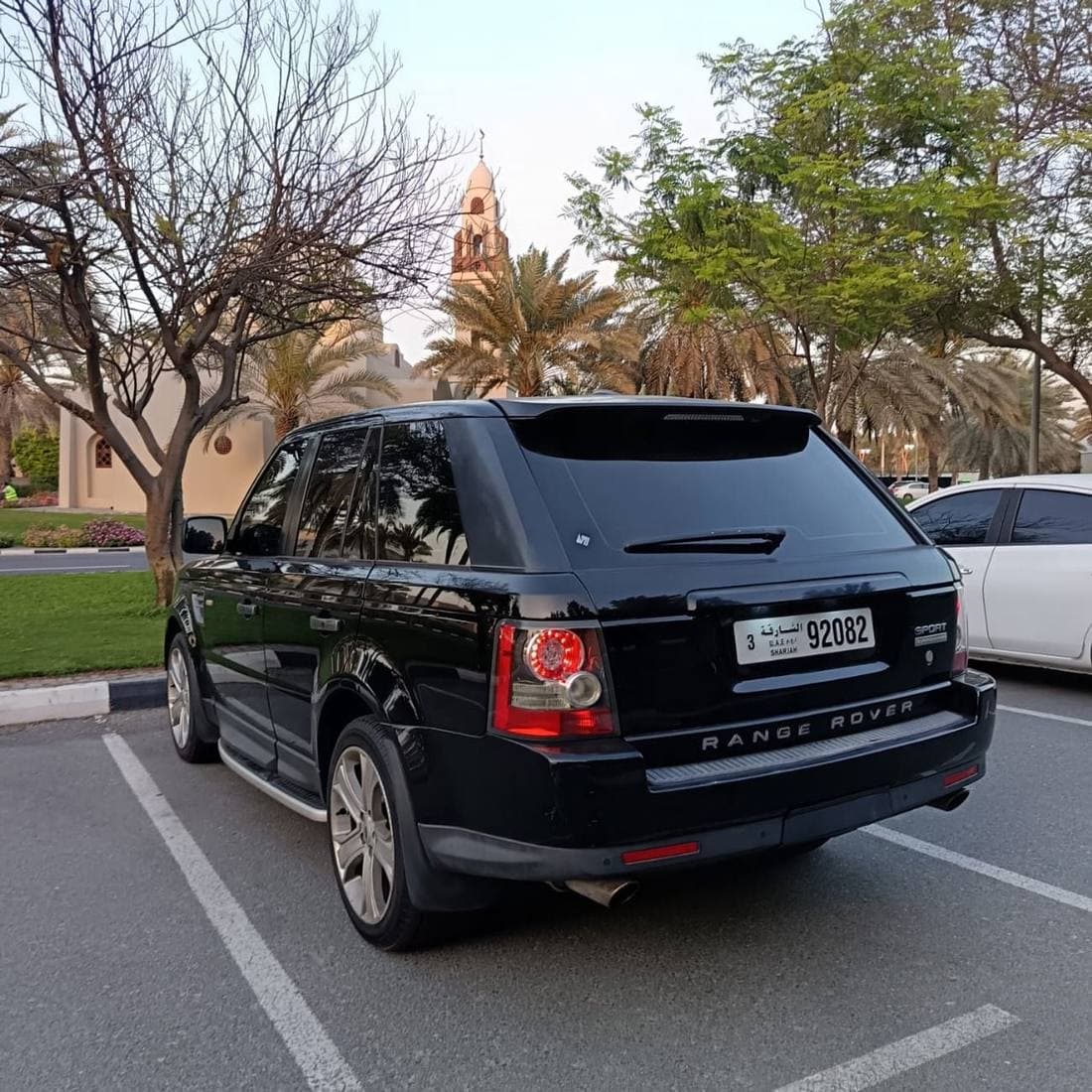 2011 Land Rover Range Rover Sport SUPERCHARGED thumbnail 6