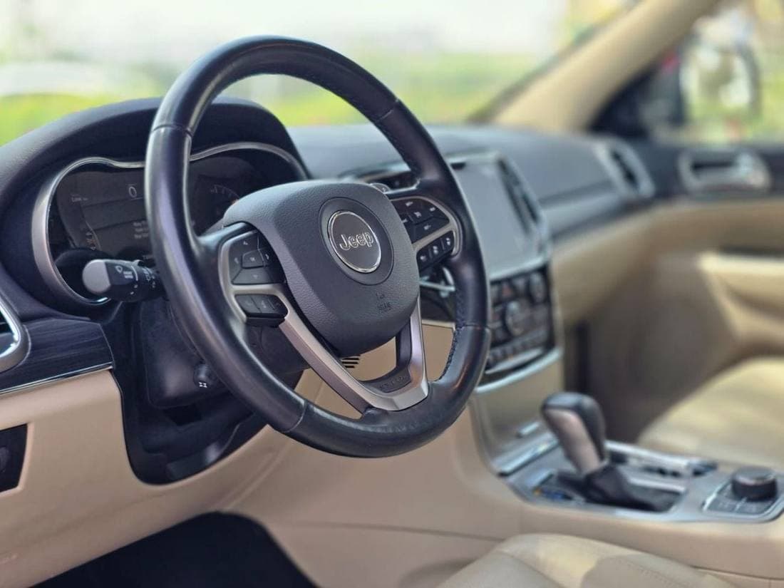 2021 Jeep Grand Cherokee LIMITED PLUS thumbnail 5