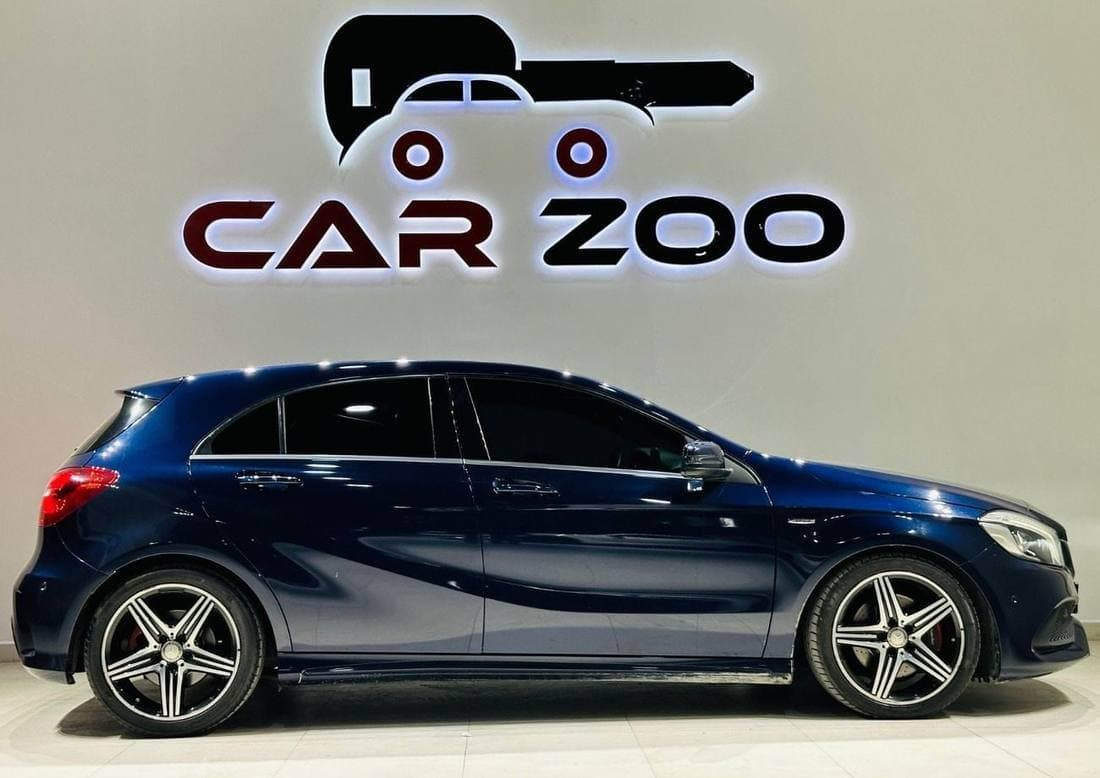 2017 Mercedes Benz A250 SPORT thumbnail 3
