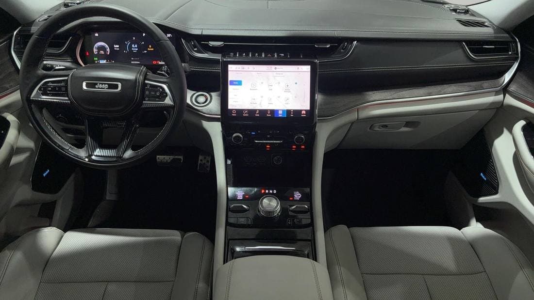 2022 Jeep Grand Cherokee OVERLAND thumbnail 7