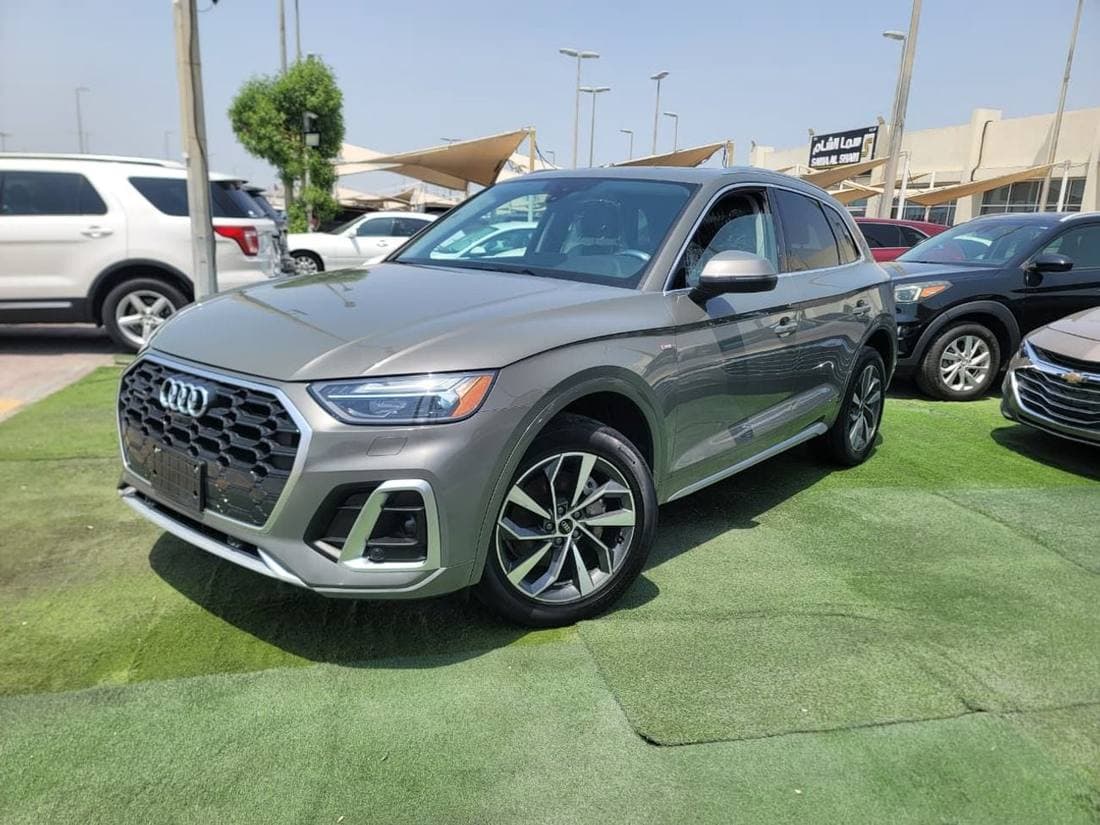 2024 Audi Q5 45 TFSI S LINE