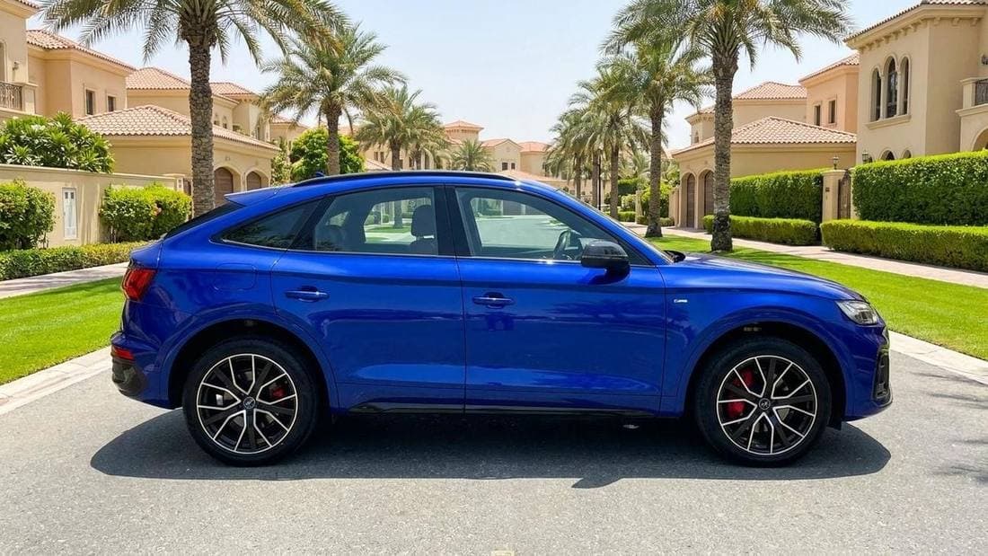 2023 Audi Q5 45 TFSI S LINE thumbnail 3