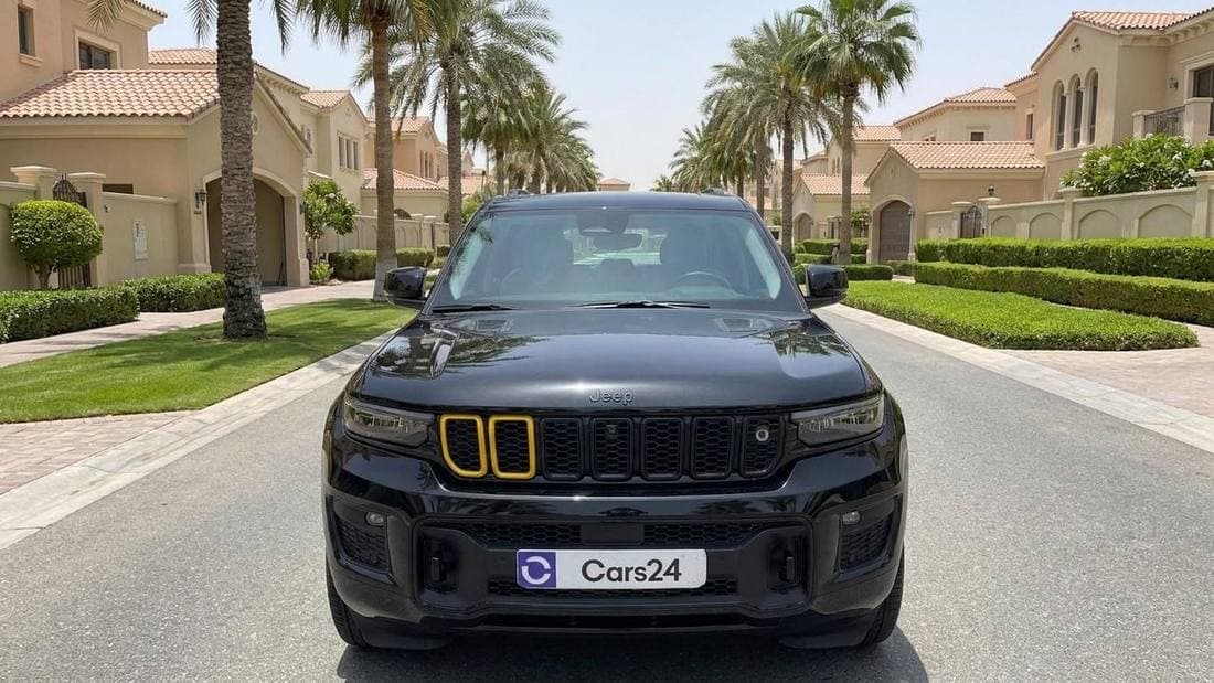 2022 Jeep Grand Cherokee OVERLAND thumbnail 6