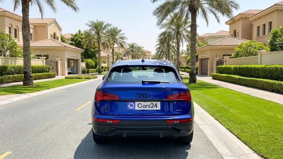 2023 Audi Q5 45 TFSI S LINE thumbnail 4