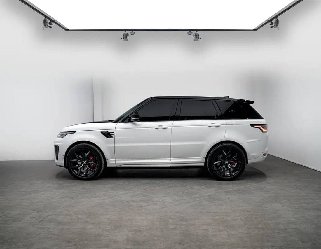 2020 Land Rover Range Rover Sport SVR thumbnail 2