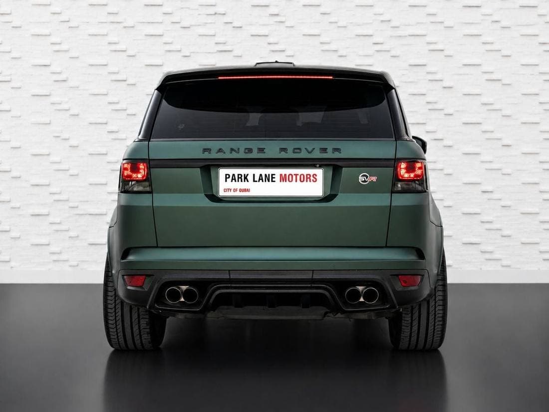 2015 Land Rover Range Rover Sport SVR thumbnail 4