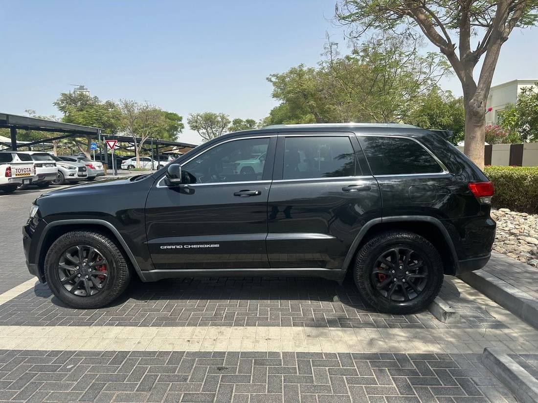 2014 Jeep Grand Cherokee LAREDO TITANIUM thumbnail 5