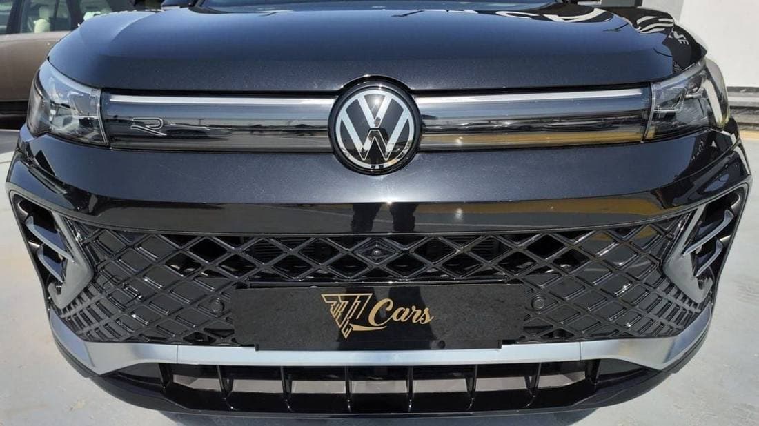 2025 Volkswagen Tiguan thumbnail 4