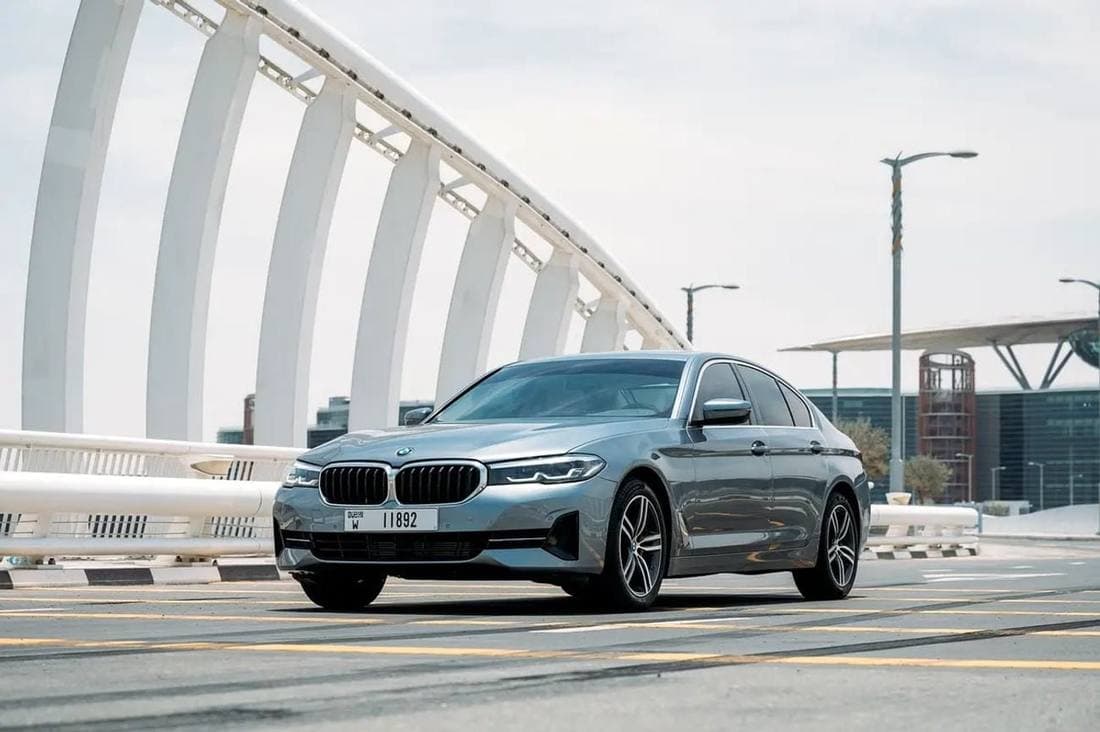 2021 BMW 520i EXCLUSIVE PLUS