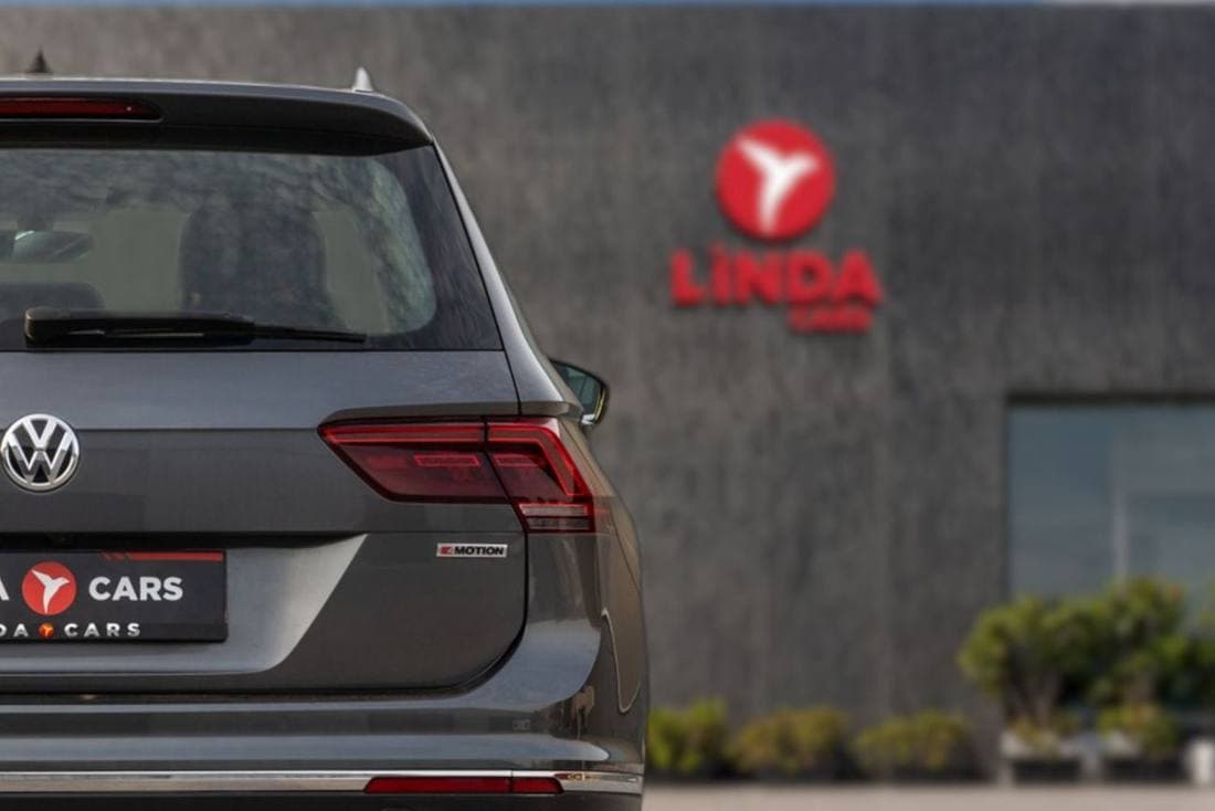 2020 Volkswagen Tiguan SEL thumbnail 5
