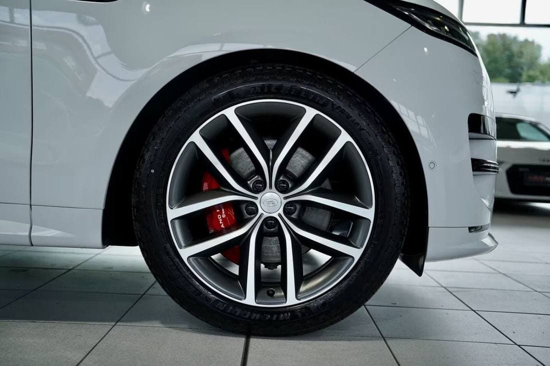 2024 Land Rover Range Rover Sport AUTOBIOGRAPHY P400 thumbnail 4