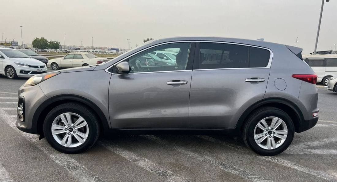 2019 Kia Sportage LX thumbnail 4