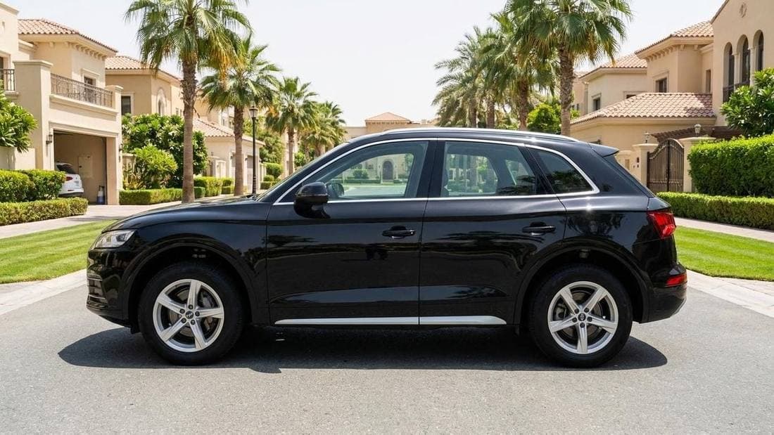 2022 Audi Q5 45 TFSI thumbnail 5