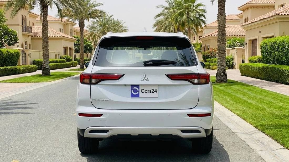 2025 Mitsubishi Outlander GLX MIDLINE thumbnail 4