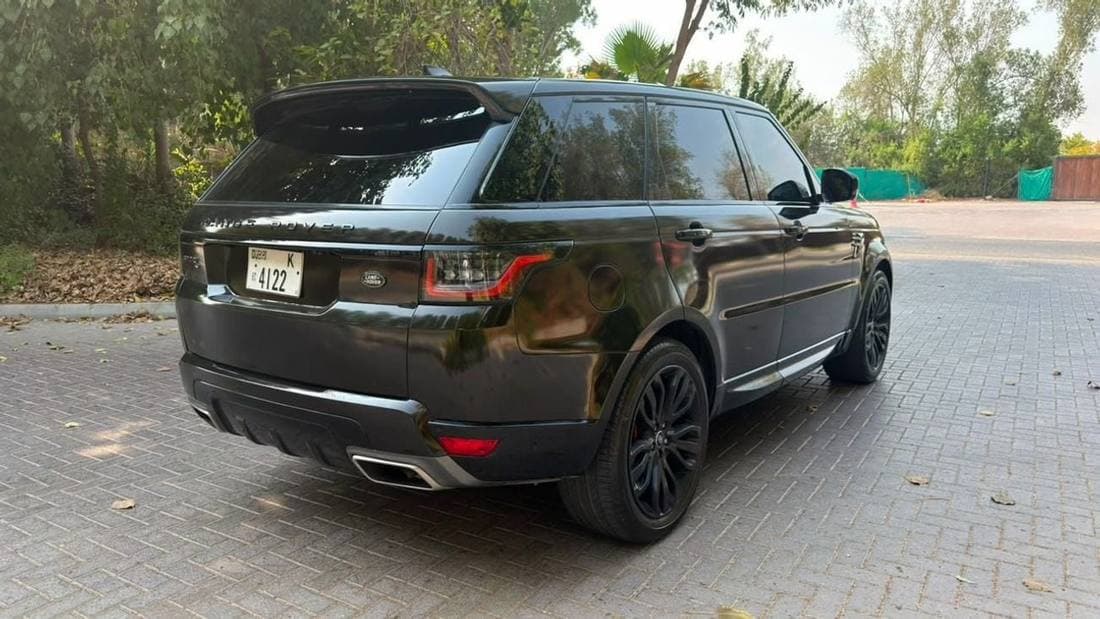 2021 Land Rover Range Rover Sport HST P400 thumbnail 4