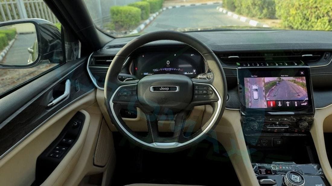 2025 Jeep Grand Cherokee LIMITED thumbnail 7