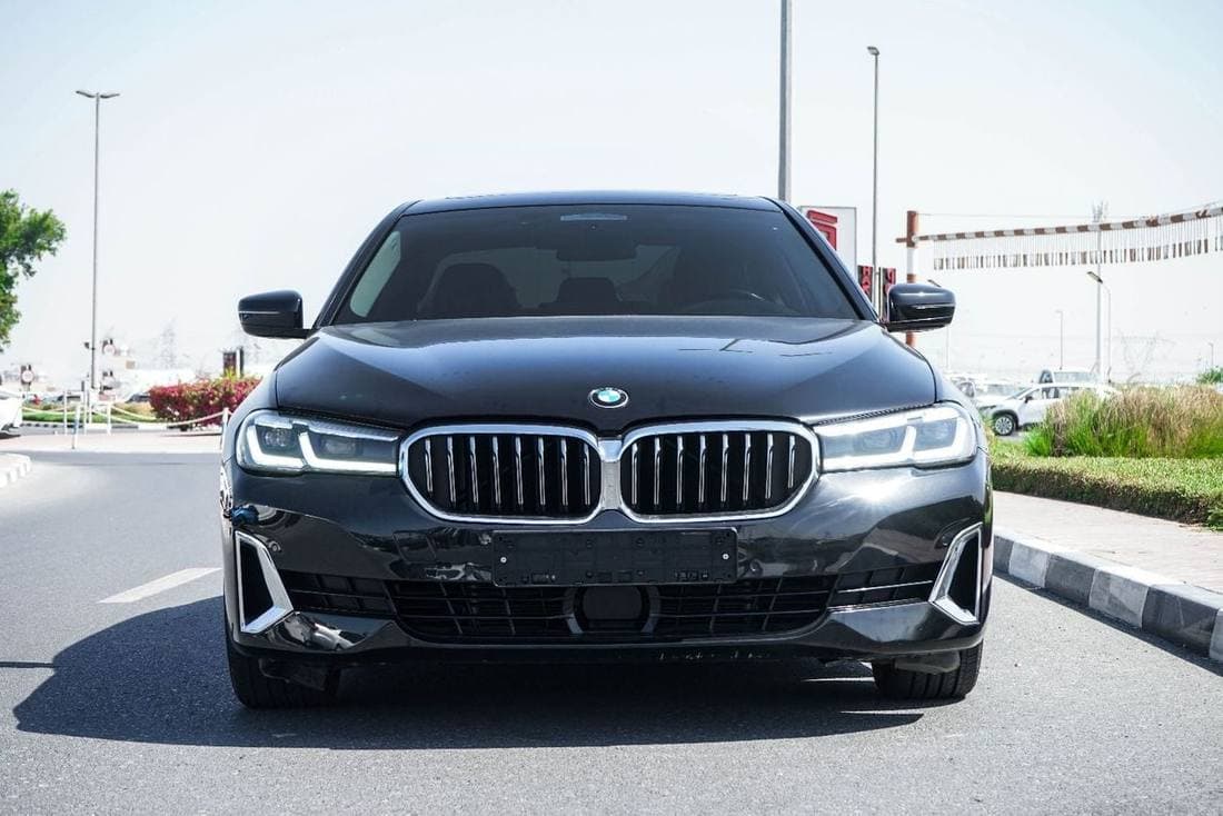 2021 BMW 520i EXCLUSIVE PLUS thumbnail 4