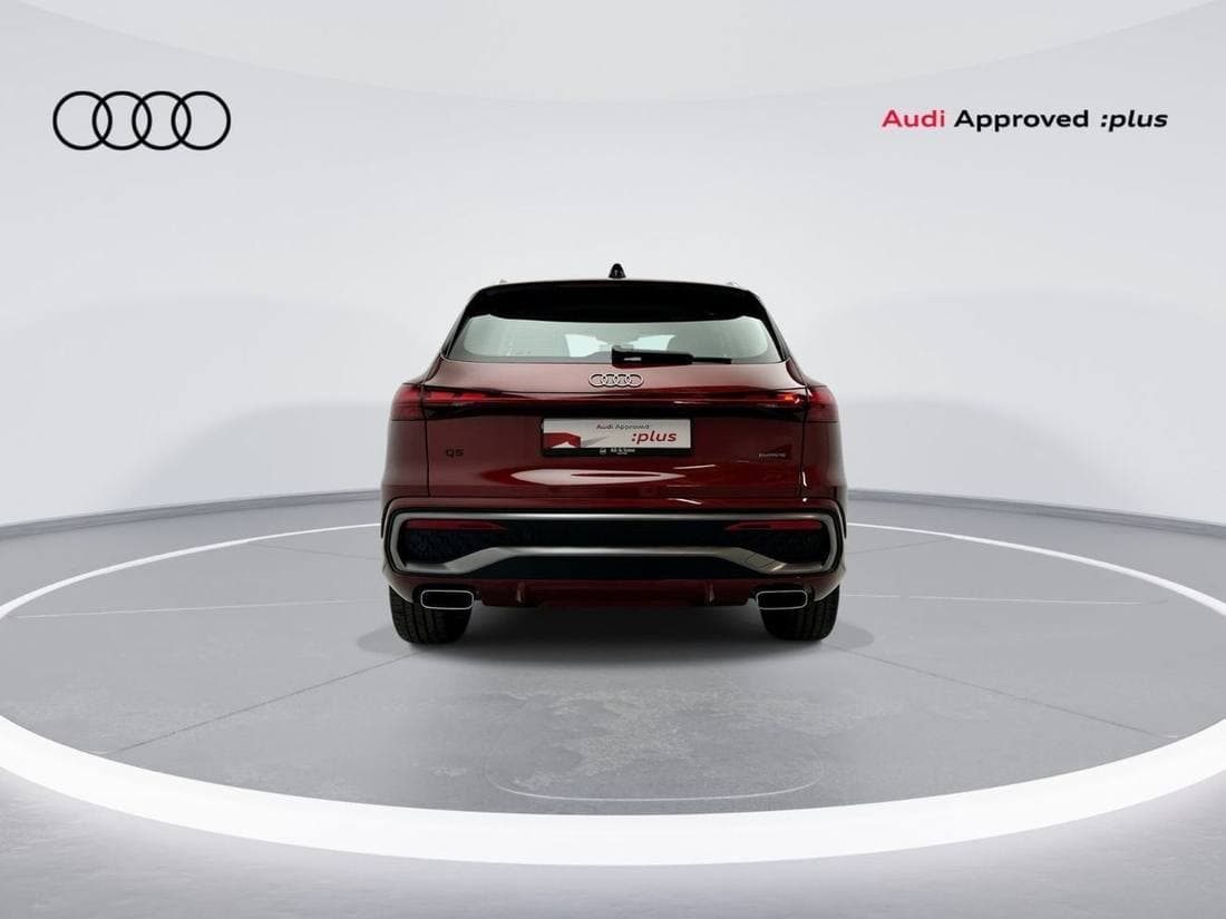 2025 Audi Q5 45 TFSI S LINE thumbnail 4