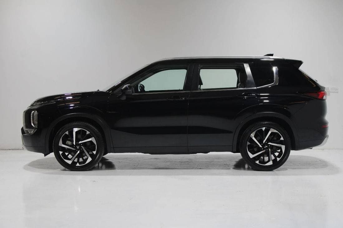2024 Mitsubishi Outlander GLS HIGHLINE thumbnail 3