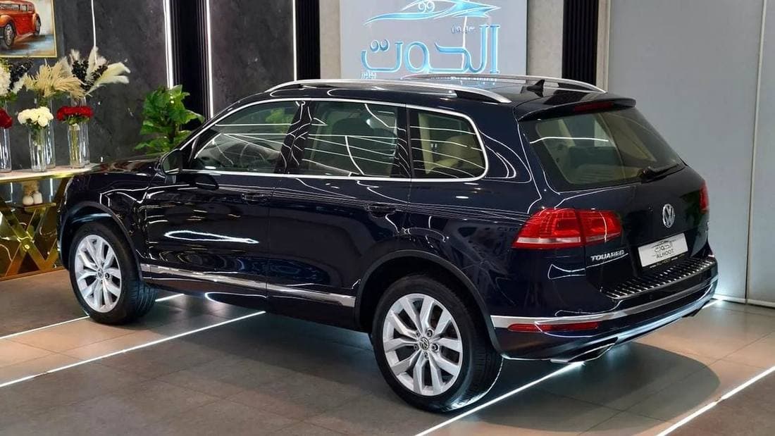 2017 Volkswagen Touareg R LINE thumbnail 7