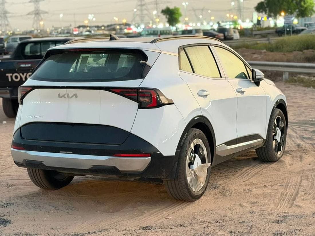 2026 Kia Sportage thumbnail 3