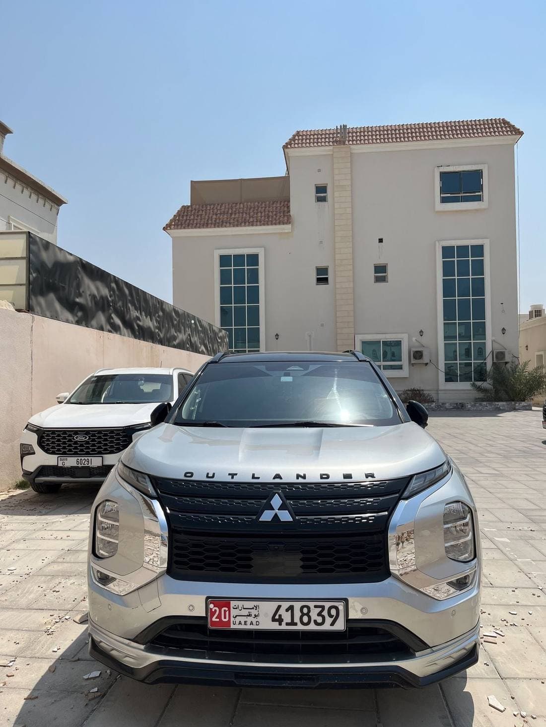 2024 Mitsubishi Outlander PREMIUM LAUNCH EDITION thumbnail 8