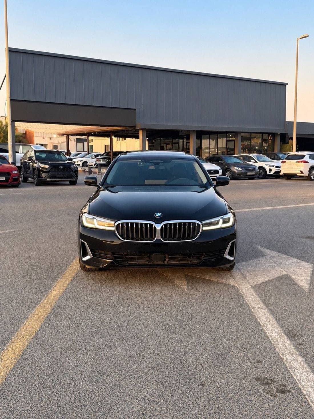2022 BMW 520i BMW 523d Luxury Line 2022 DIESEL thumbnail 3
