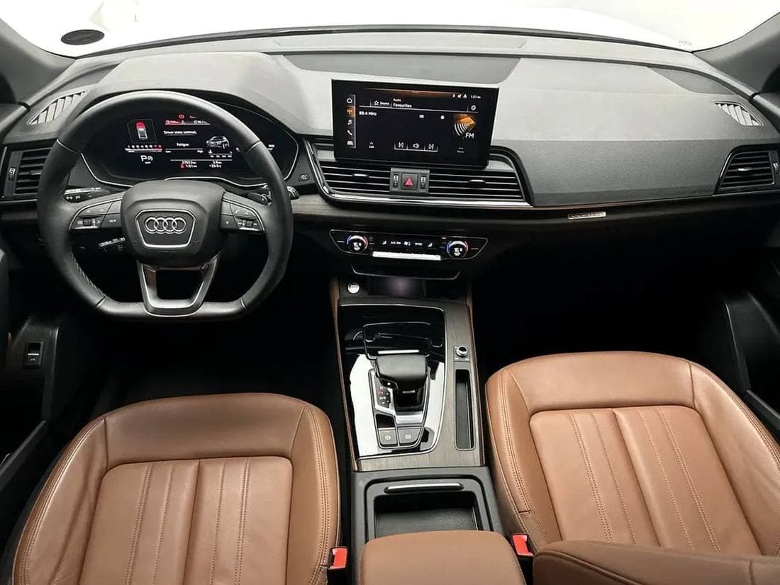 2024 Audi Q5 45 TFSI ADVANCED thumbnail 4