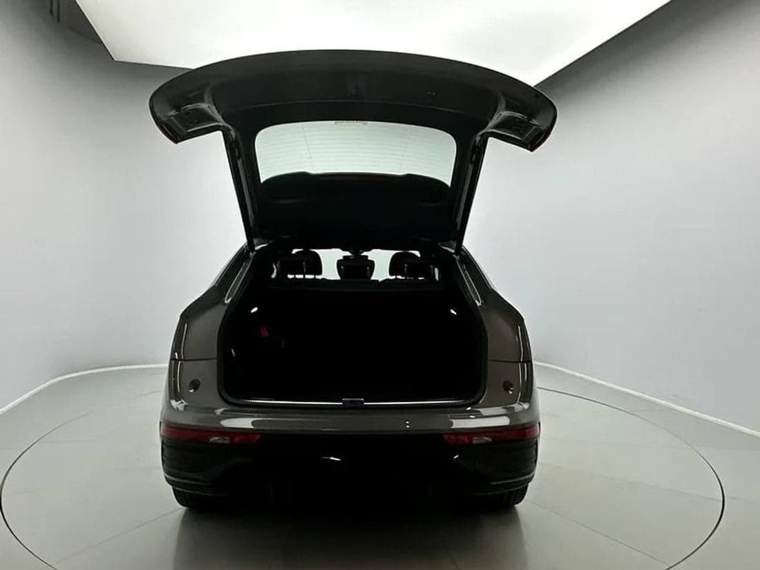 2024 Audi Q5 45 TFSI SPORTBACK S LINE thumbnail 6