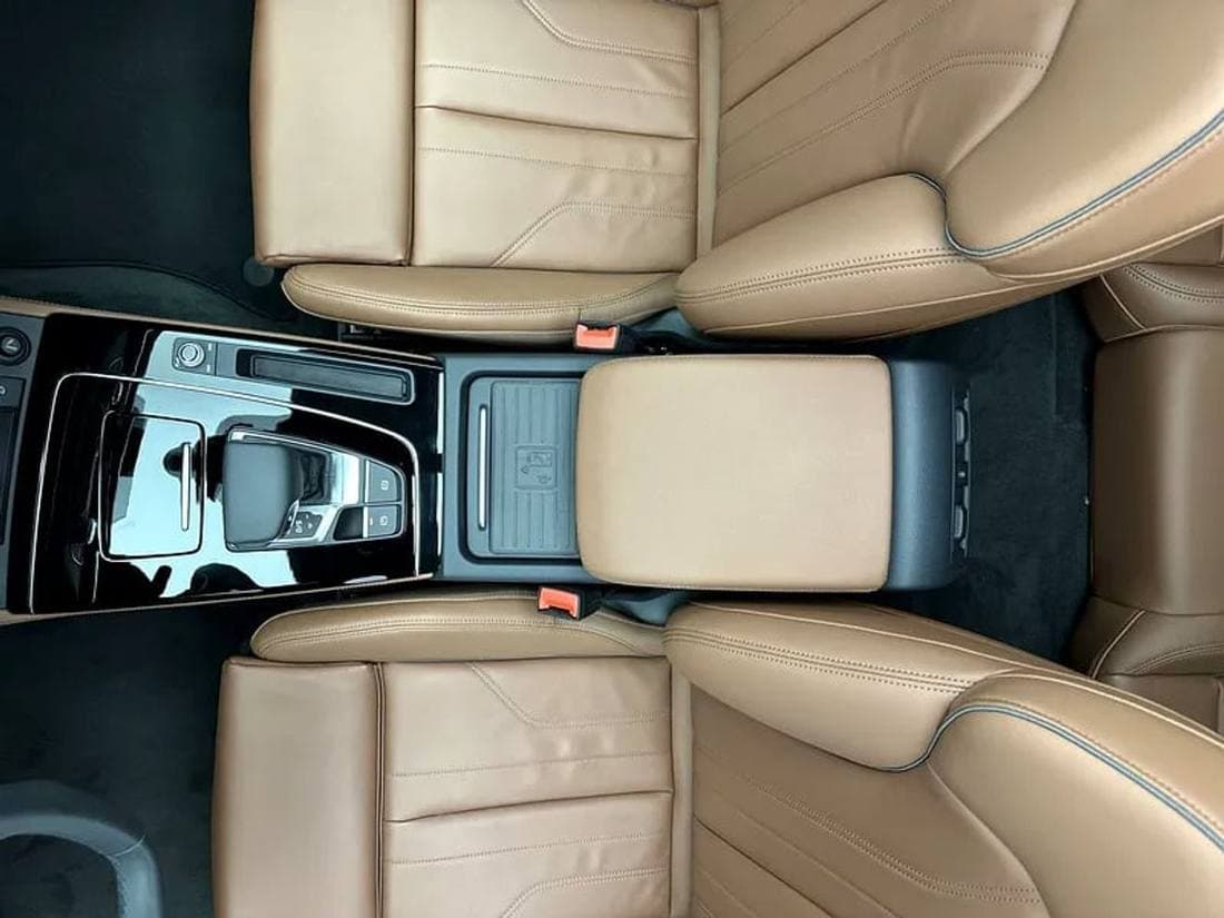 2025 Audi Q5 thumbnail 8