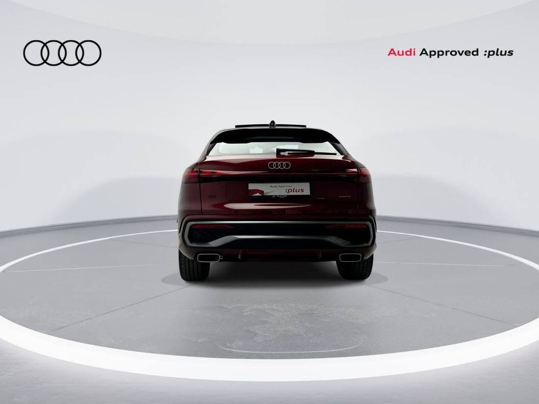 2025 Audi Q5 45 TFSI S LINE thumbnail 4