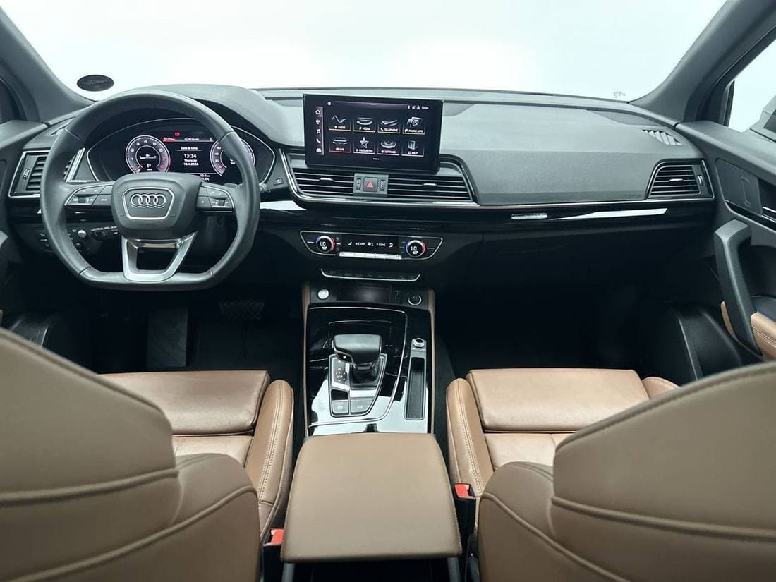 2024 Audi Q5 45 TFSI SPORTBACK S LINE thumbnail 8