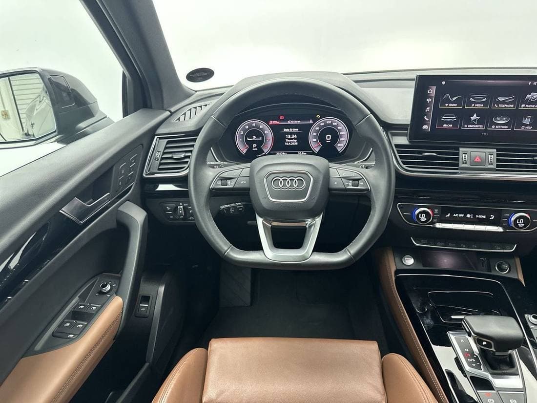 2024 Audi Q5 45 TFSI SPORTBACK S LINE thumbnail 7