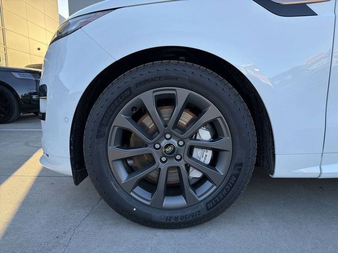 2025 Land Rover Range Rover Sport DYNAMIC SE P530 thumbnail 7