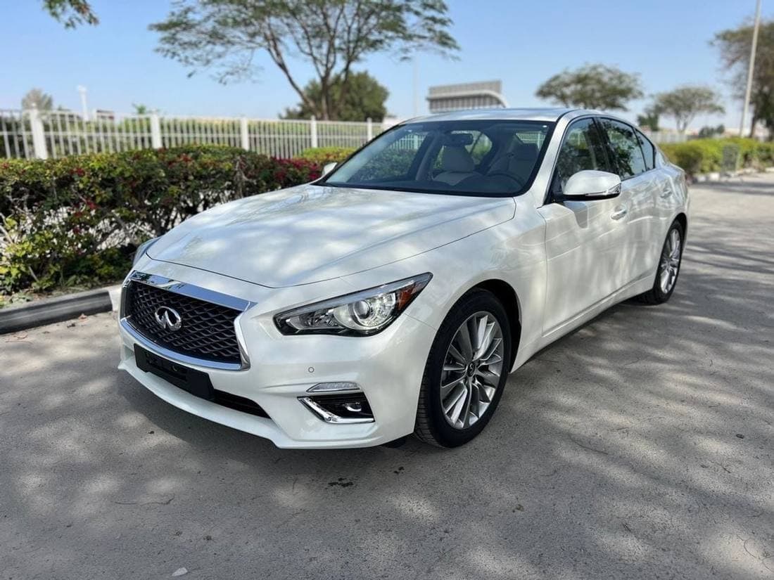 2024 Infiniti Q50 LUXE thumbnail 3
