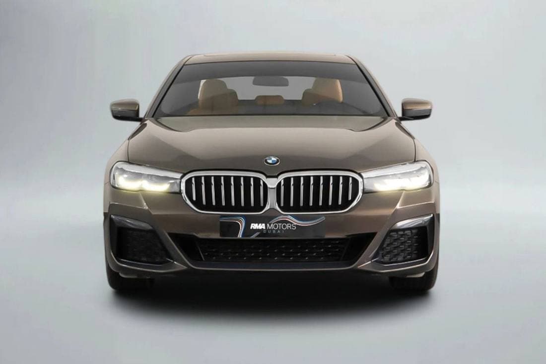 2021 BMW 520i M Sport thumbnail 2