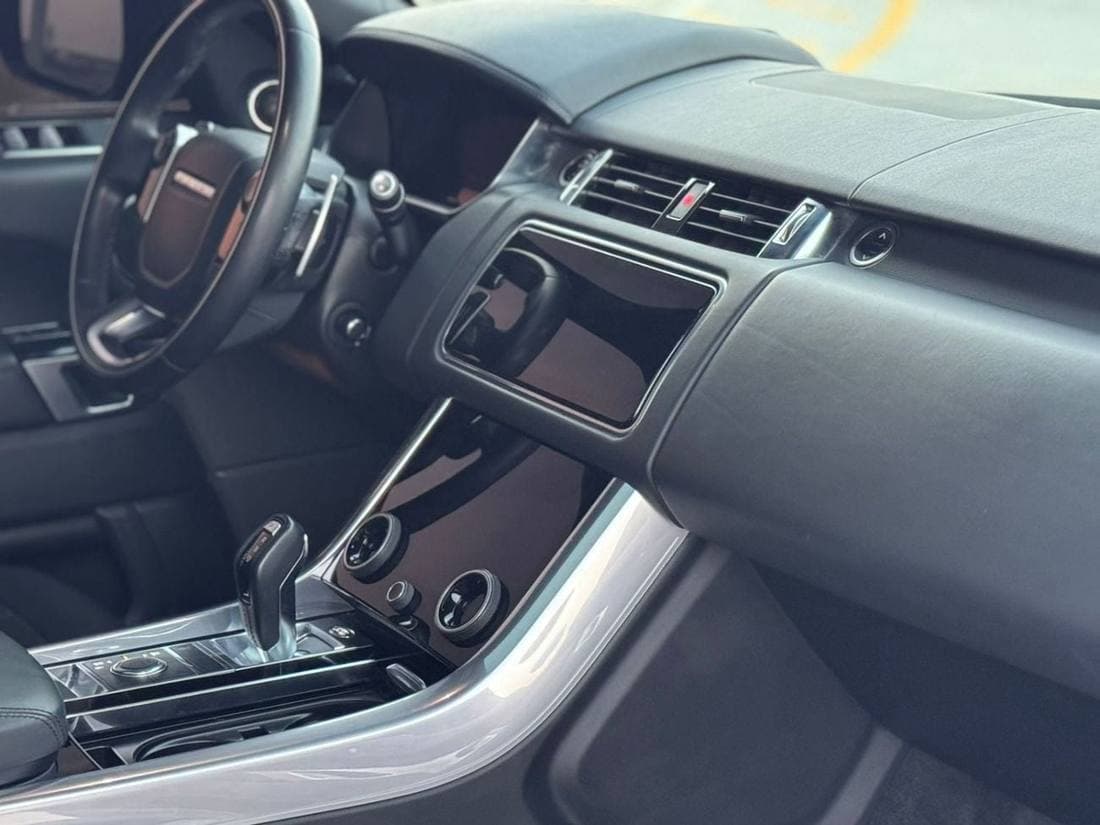 2020 Land Rover Range Rover Sport HSE DYNAMIC thumbnail 6