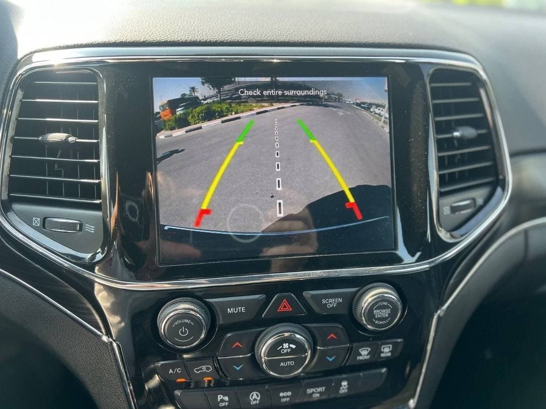 2020 Jeep Grand Cherokee LIMITED thumbnail 6