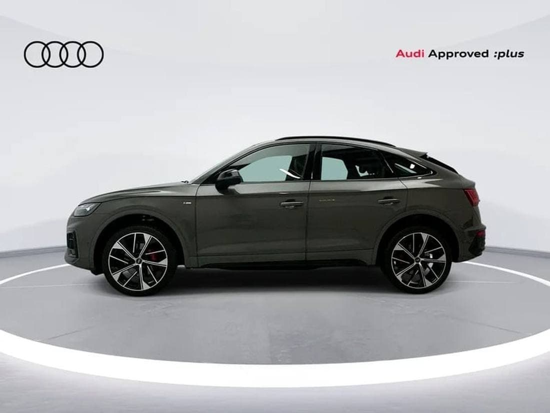 2024 Audi Q5 45 TFSI SPORTBACK S LINE thumbnail 3