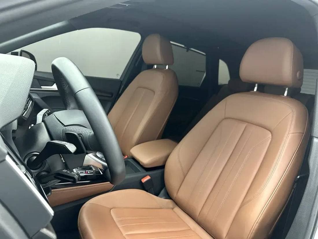 2024 Audi Q5 45 TFSI ADVANCED thumbnail 6