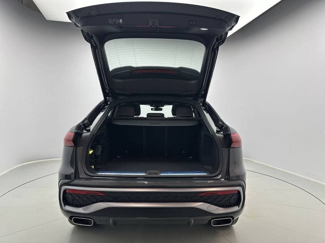 2025 Audi Q5 45 TFSI S LINE thumbnail 5