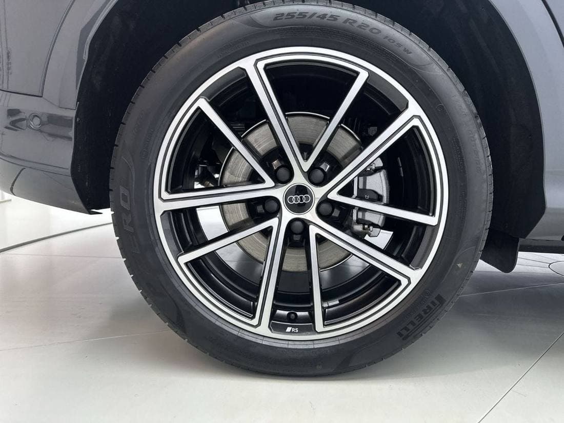 2025 Audi Q5 45 TFSI S LINE thumbnail 6