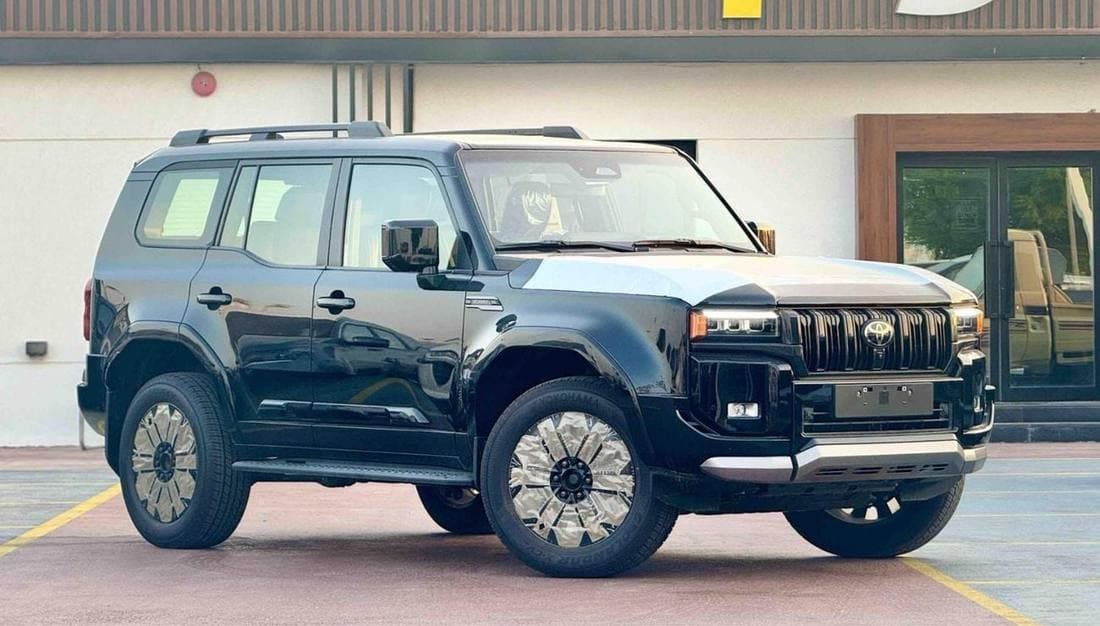 2026 Toyota Prado LUXURY V SPL thumbnail 3