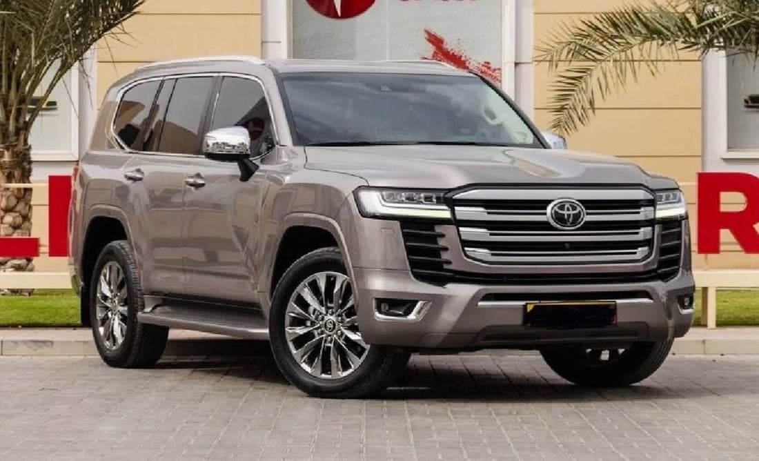 2022 Toyota Land Cruiser VXR thumbnail 2