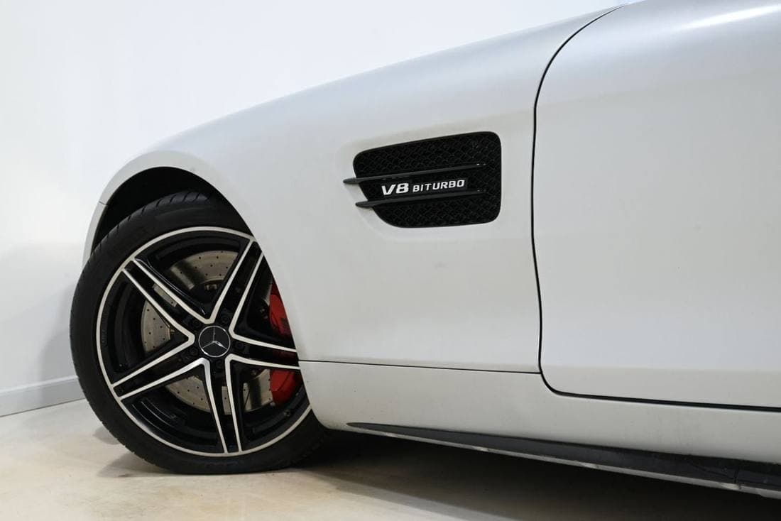 2018 Mercedes Benz AMG GT C thumbnail 8