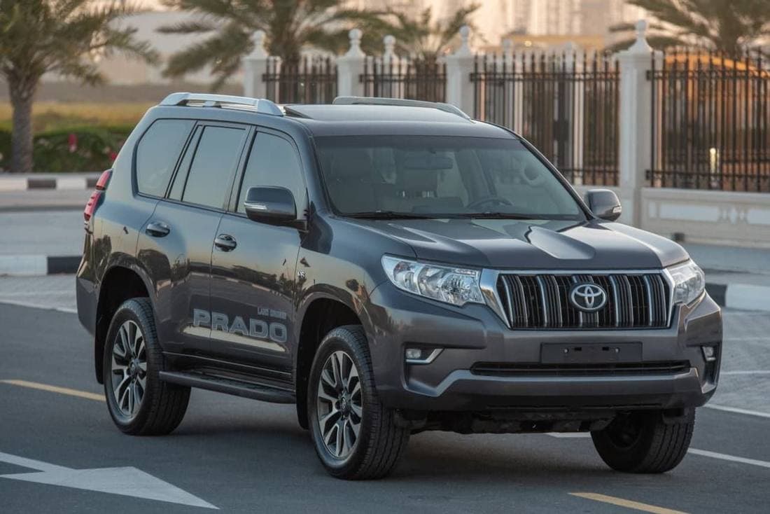 2022 Toyota Prado TX L thumbnail 3