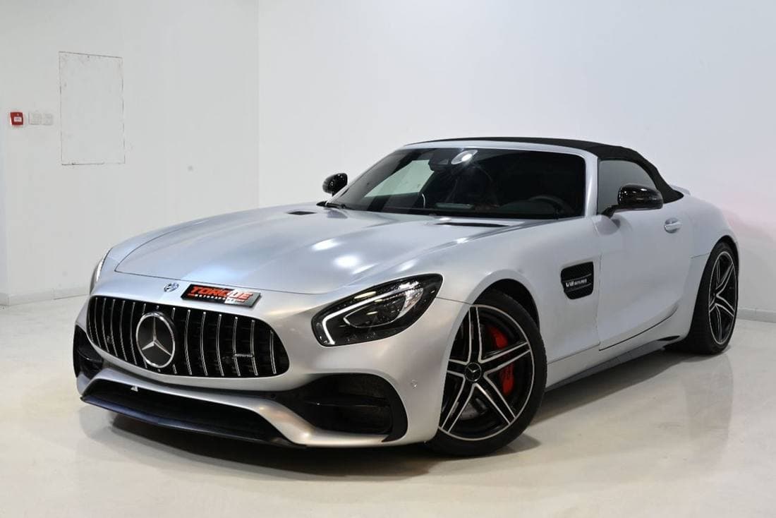 2018 Mercedes Benz AMG GT C thumbnail 4