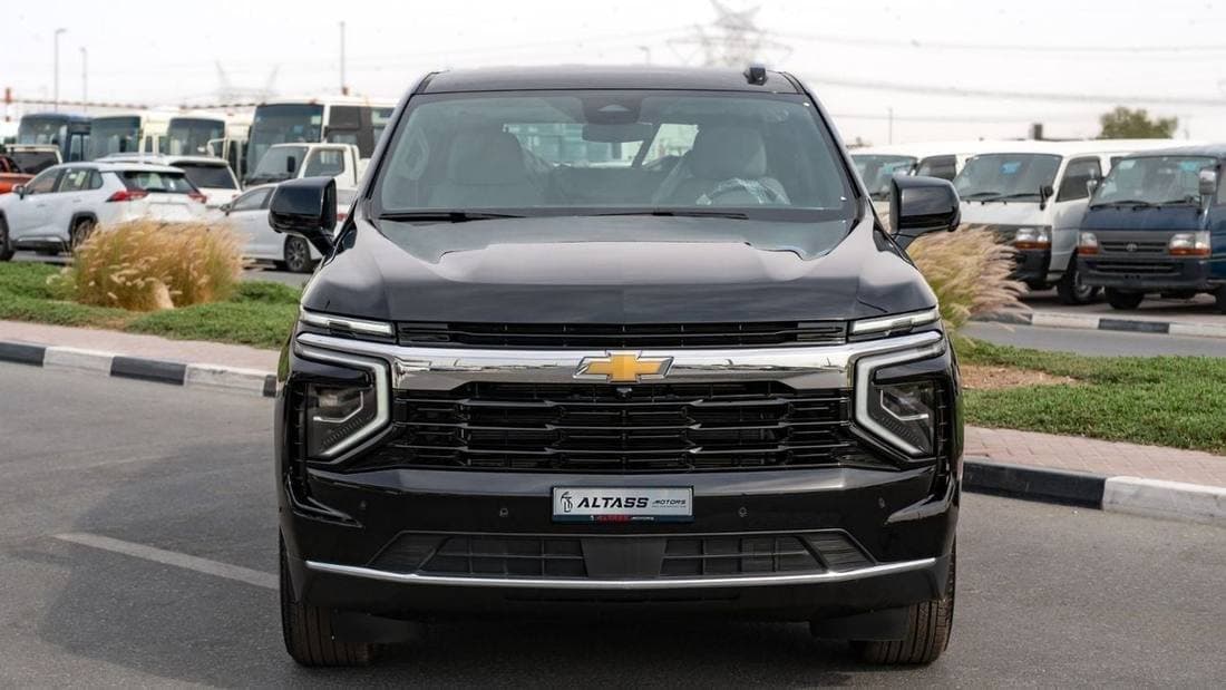2026 Chevrolet Tahoe LS thumbnail 3