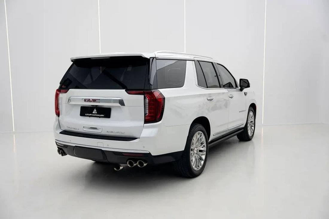 2024 GMC Yukon DENALI thumbnail 4